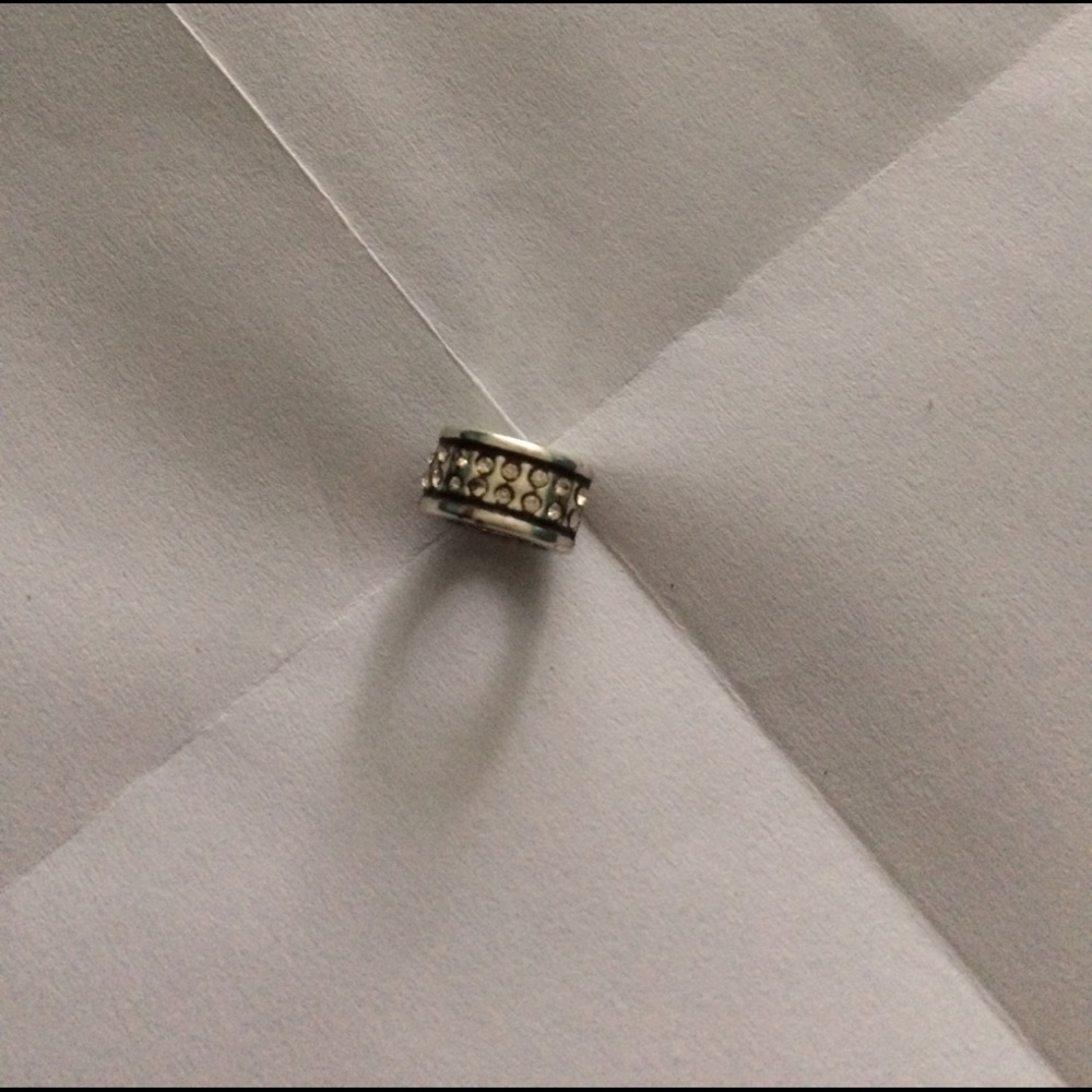 Charm spacer